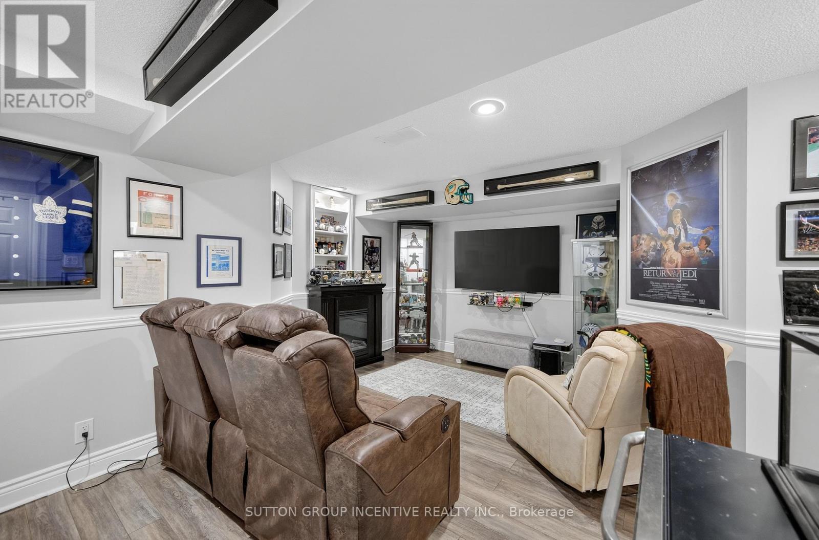 Photo 27 of 1301 Forest Street, Innisfil ON