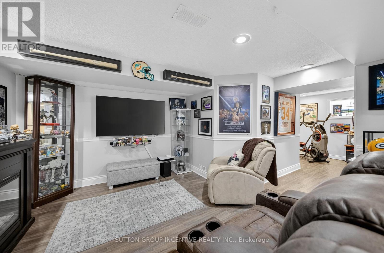 Photo 28 of 1301 Forest Street, Innisfil ON