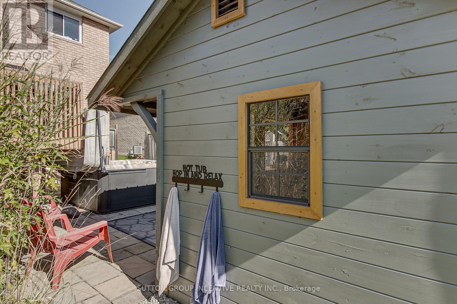 Photo 40 of 1301 Forest Street, Innisfil ON