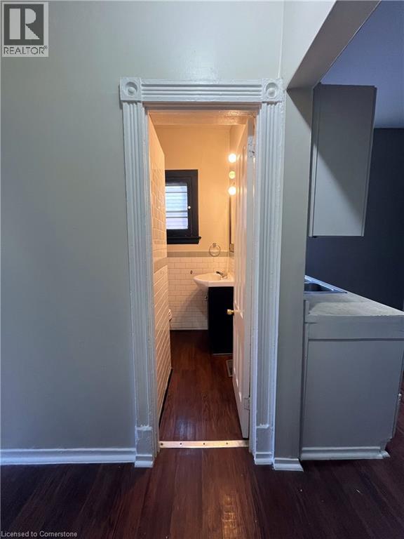 Photo 7 of 169 Wentworth Street N Unit 3, Hamilton ON
