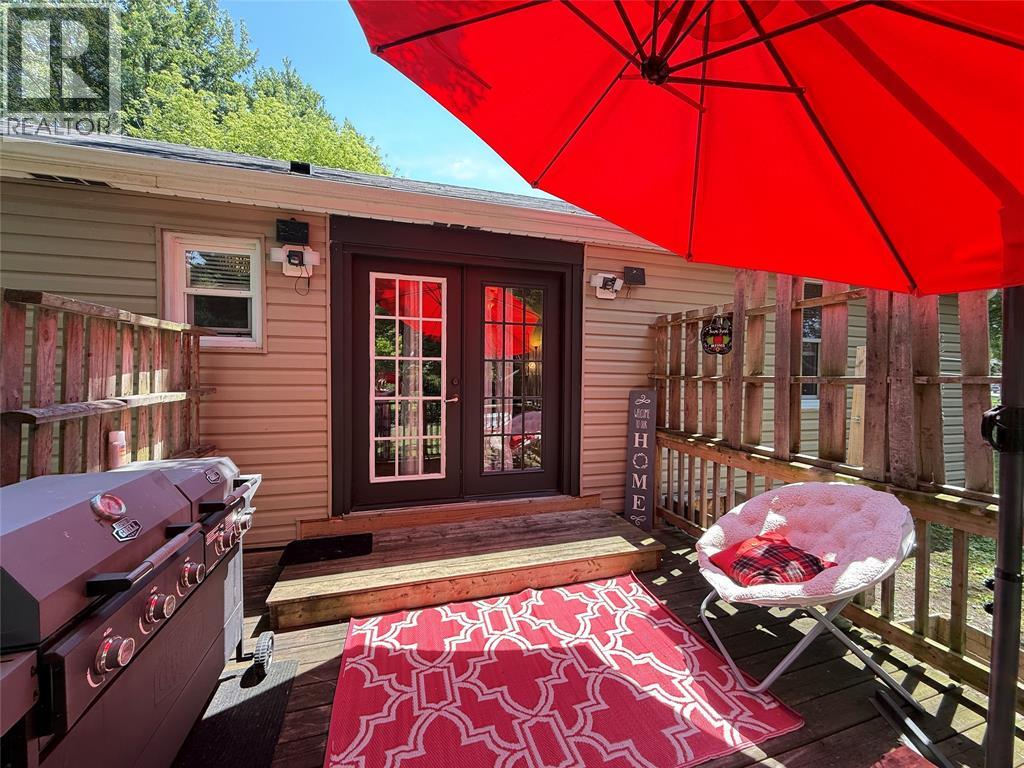 Photo 13 of 4361 Fifth Street, Petrolia ON