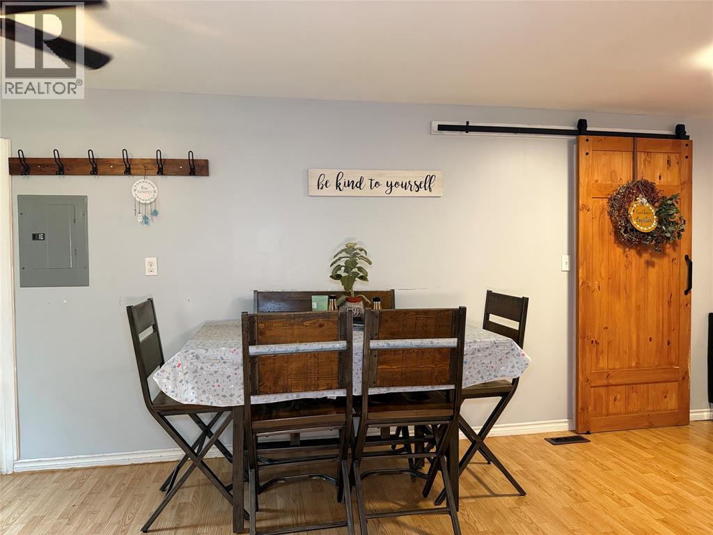 Photo 4 of 4361 Fifth Street, Petrolia ON