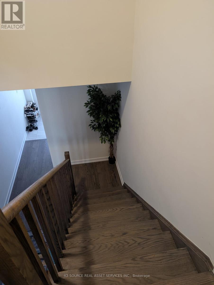 Photo 17 of 225 Wilmot Road, Brantford ON