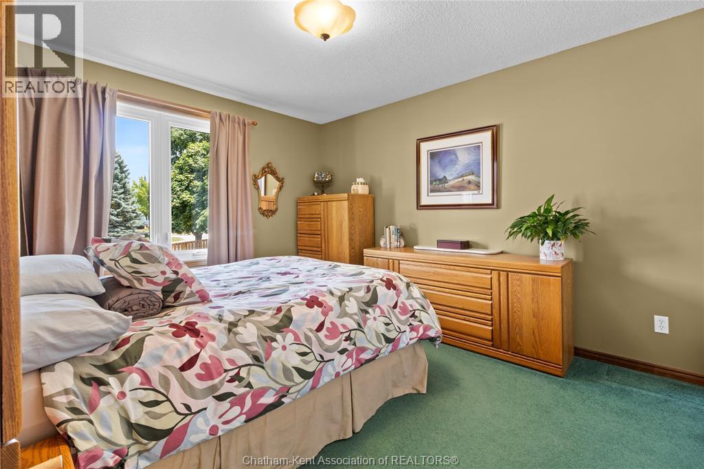Photo 15 of 20 Dejonge Place, Chatham ON