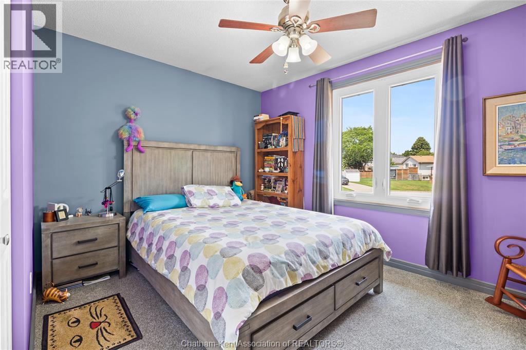 Photo 17 of 20 Dejonge Place, Chatham ON