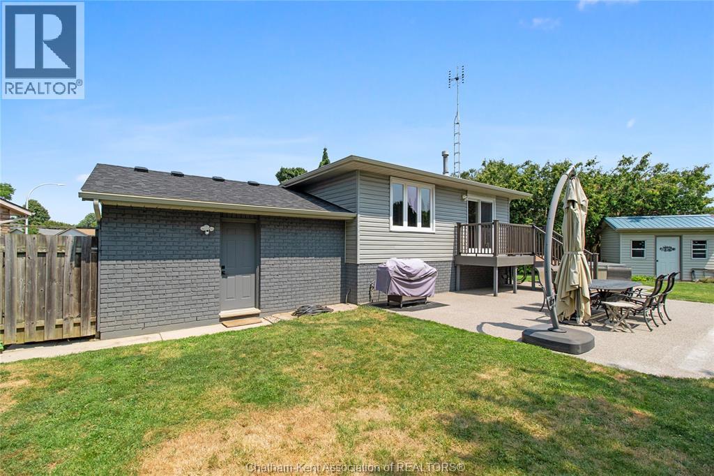 Photo 32 of 20 Dejonge Place, Chatham ON
