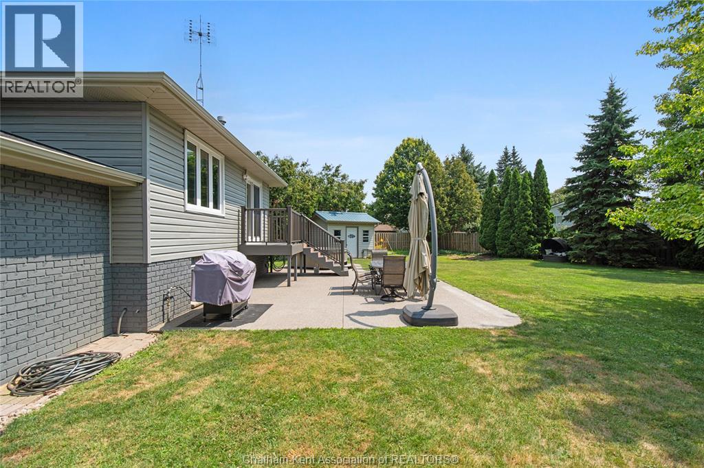 Photo 37 of 20 Dejonge Place, Chatham ON