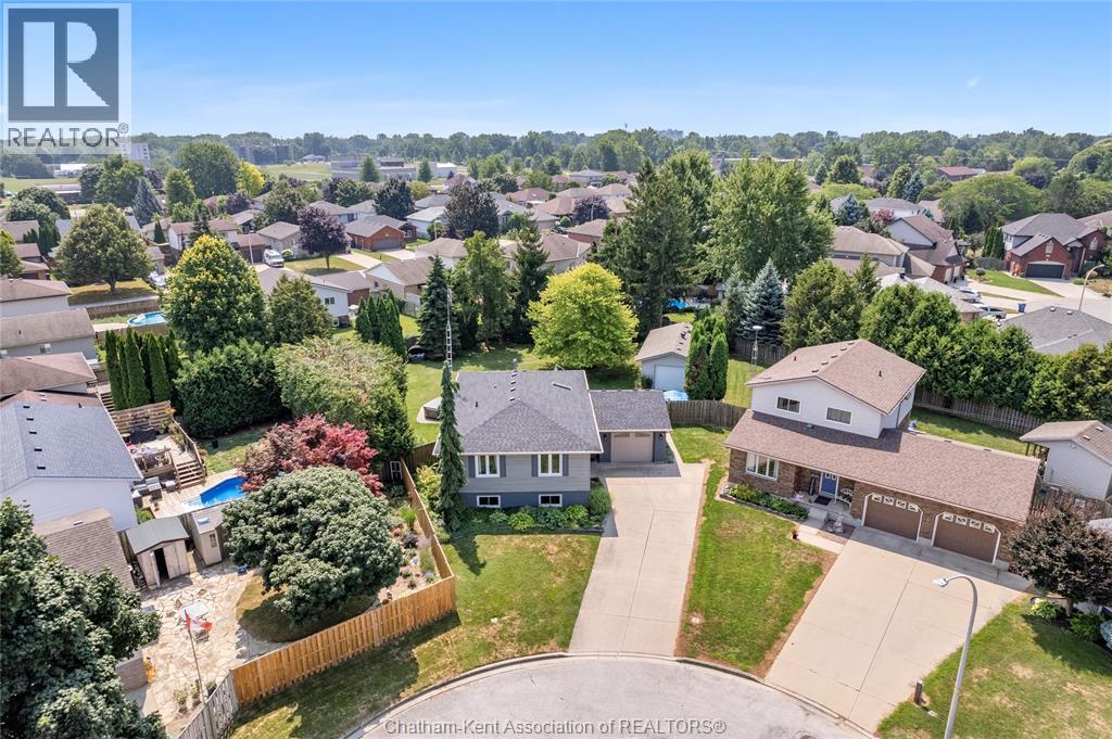 Photo 38 of 20 Dejonge Place, Chatham ON