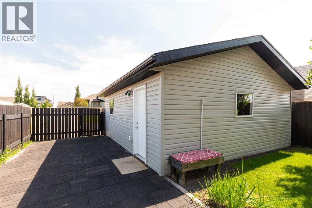 Single Family House for Sale in  Sunridge Road W Sunridge Lethbridge 