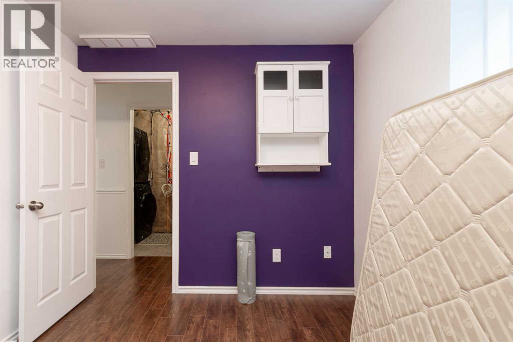 Single Family House for Sale in  Sunridge Road W Sunridge Lethbridge 