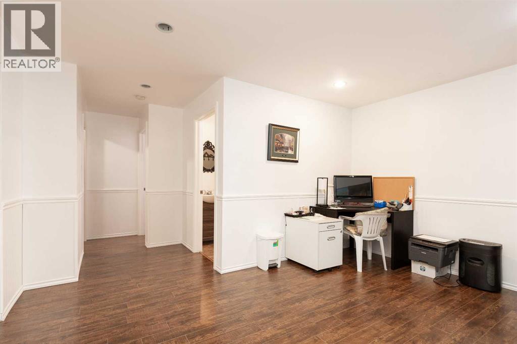 Single Family House for Sale in  Sunridge Road W Sunridge Lethbridge 