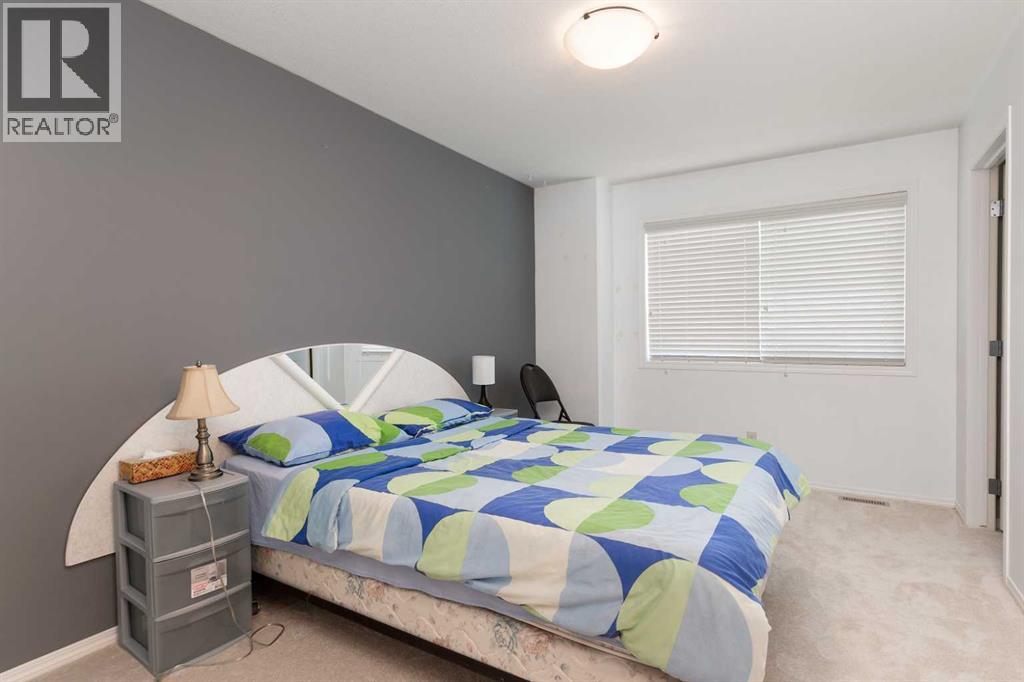 Single Family House for Sale in  Sunridge Road W Sunridge Lethbridge 
