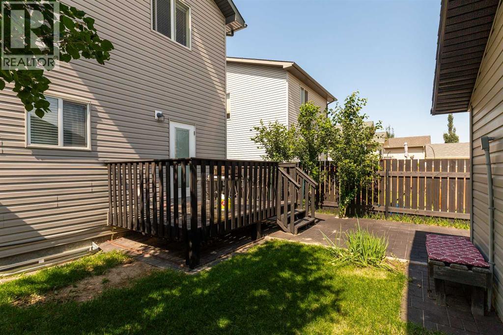 Single Family House for Sale in  Sunridge Road W Sunridge Lethbridge 