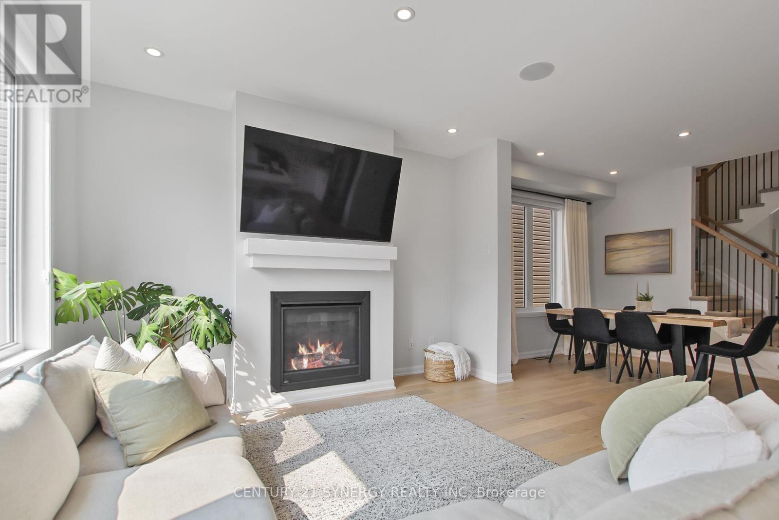 Photo 21 of 2104 Caltra Crescent, Ottawa ON