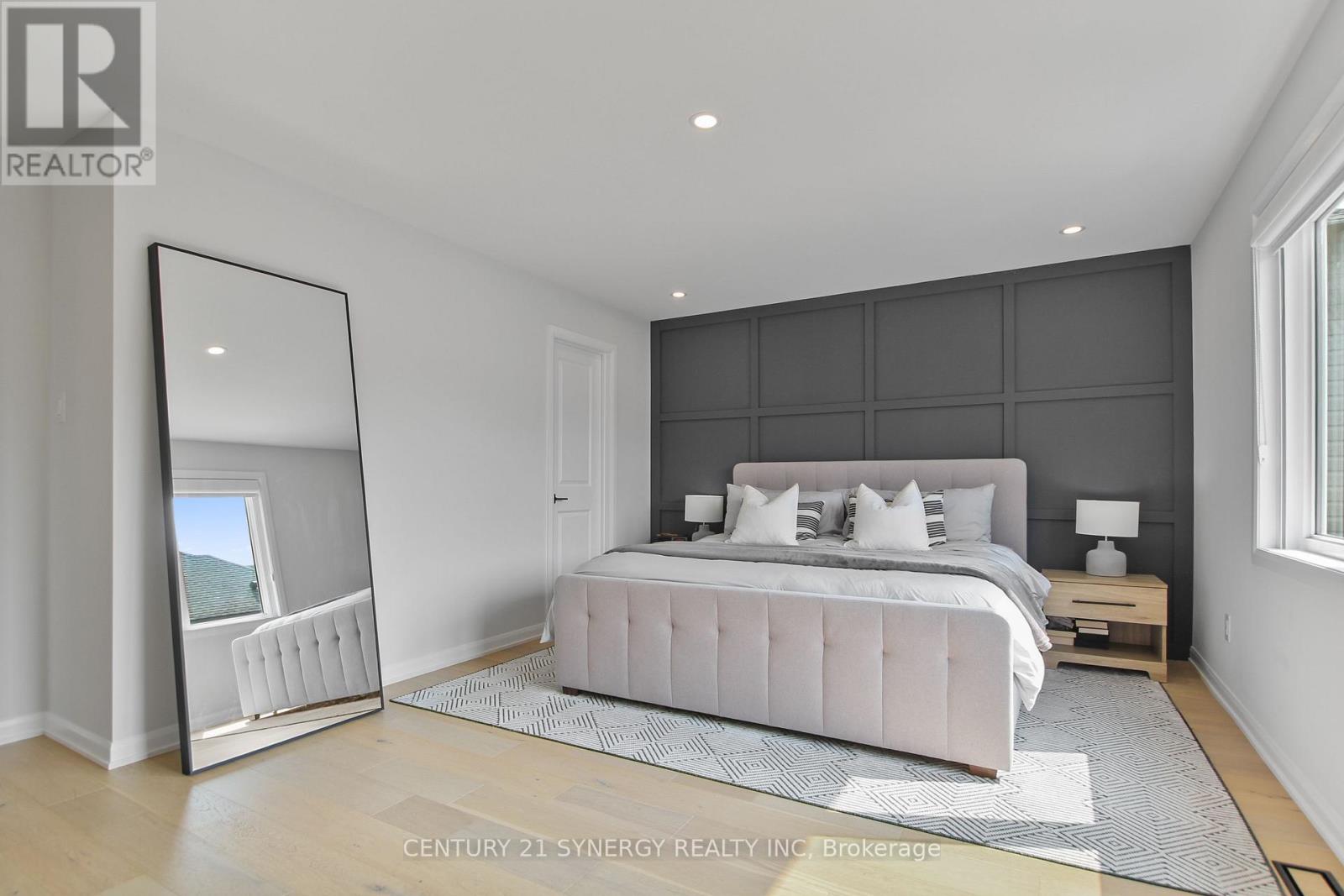 Photo 12 of 2104 Caltra Crescent, Ottawa ON