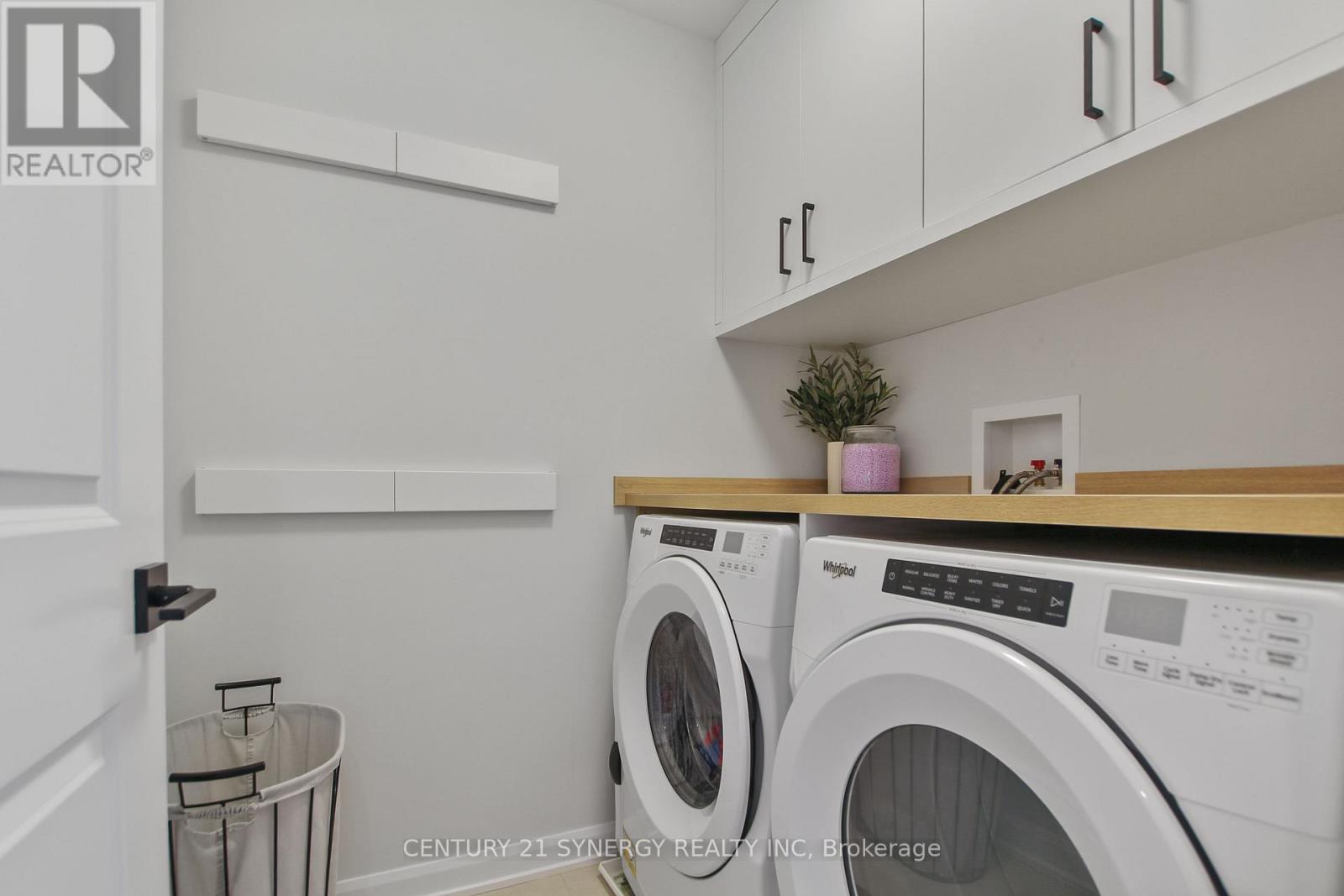 Photo 37 of 2104 Caltra Crescent, Ottawa ON