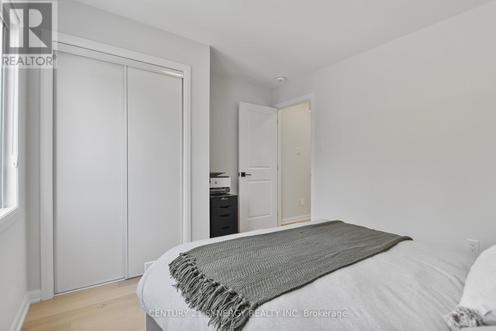 Photo 40 of 2104 Caltra Crescent, Ottawa ON