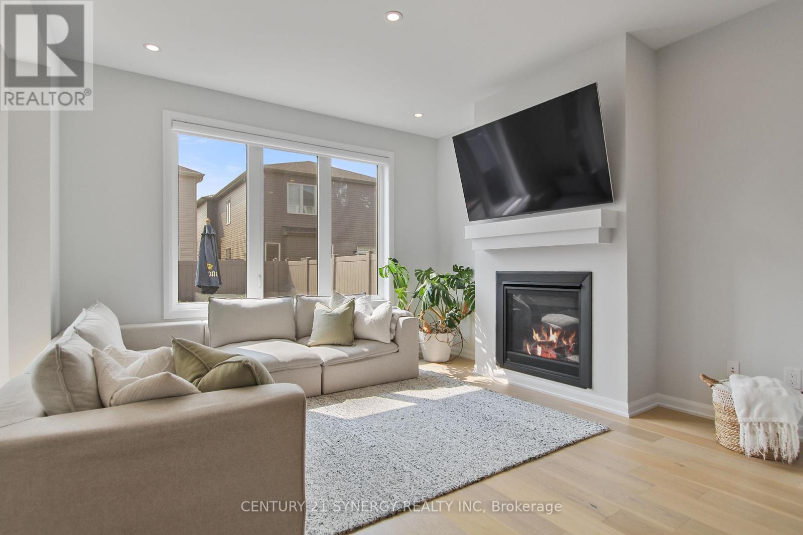 Photo 46 of 2104 Caltra Crescent, Ottawa ON