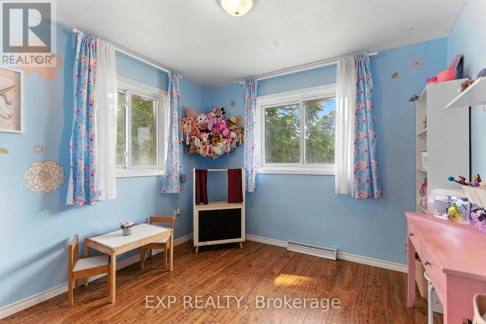 Photo 16 of 319 Highland Avenue, Fort Erie ON
