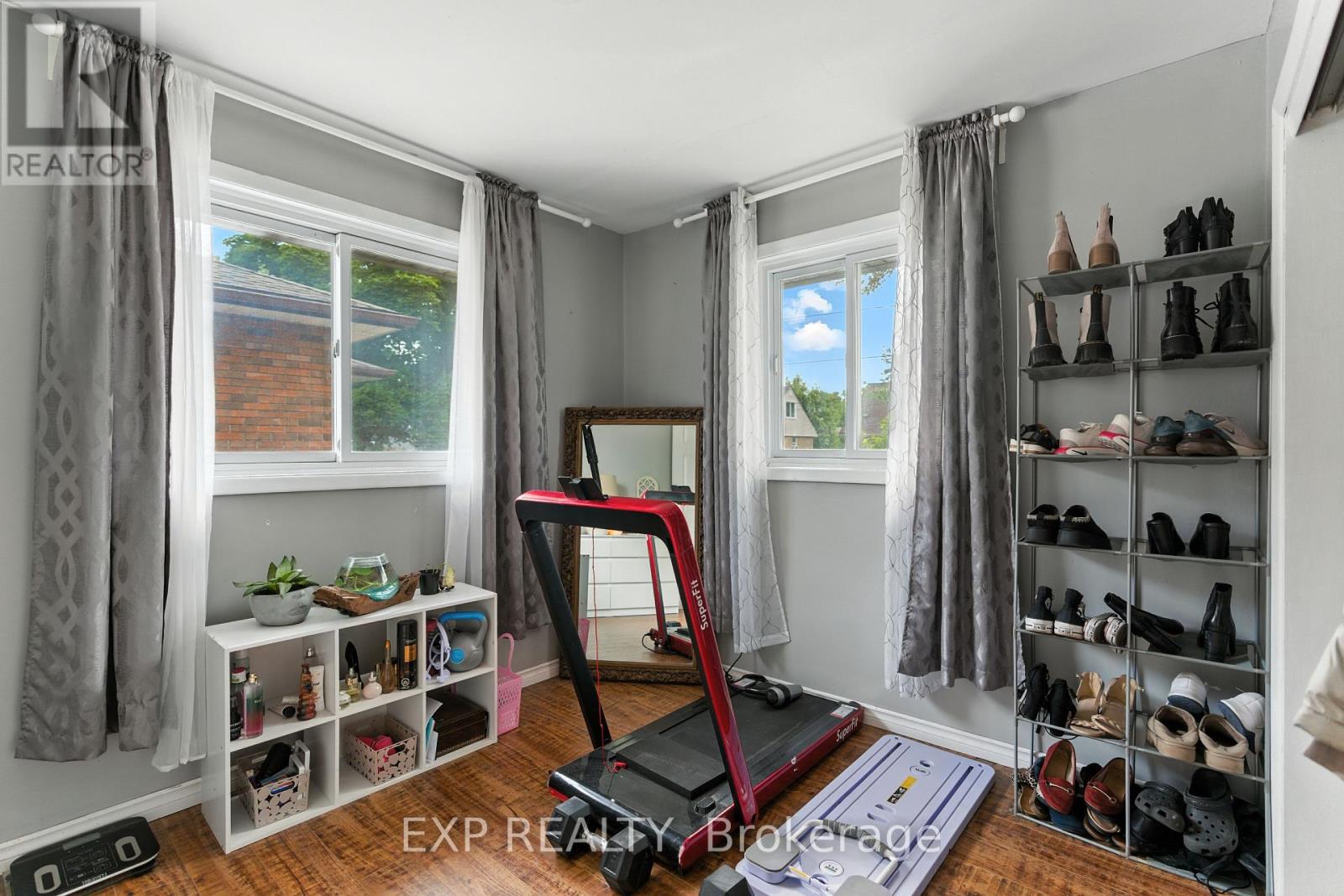 Photo 19 of 319 Highland Avenue, Fort Erie ON