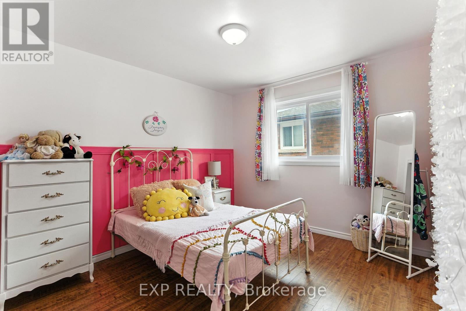 Photo 20 of 319 Highland Avenue, Fort Erie ON