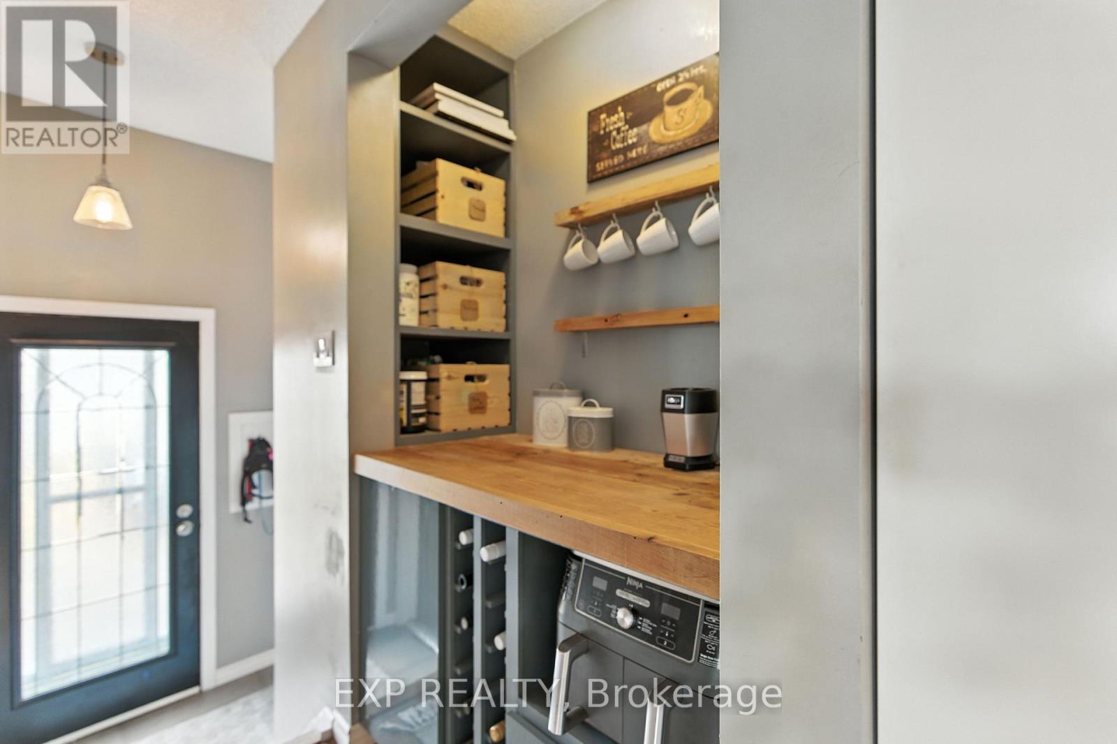 Photo 21 of 319 Highland Avenue, Fort Erie ON