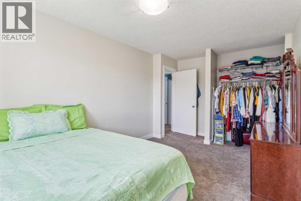 Photo 20 of 130 3809 45 Street Sw, Calgary AB