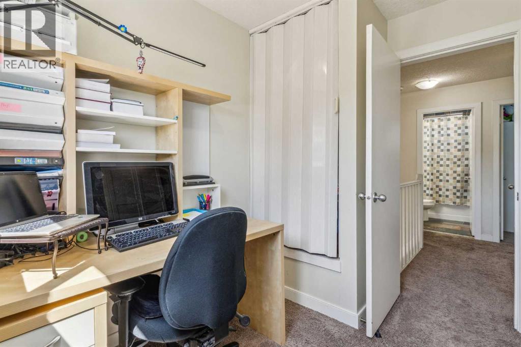 Photo 16 of 130 3809 45 Street Sw, Calgary AB