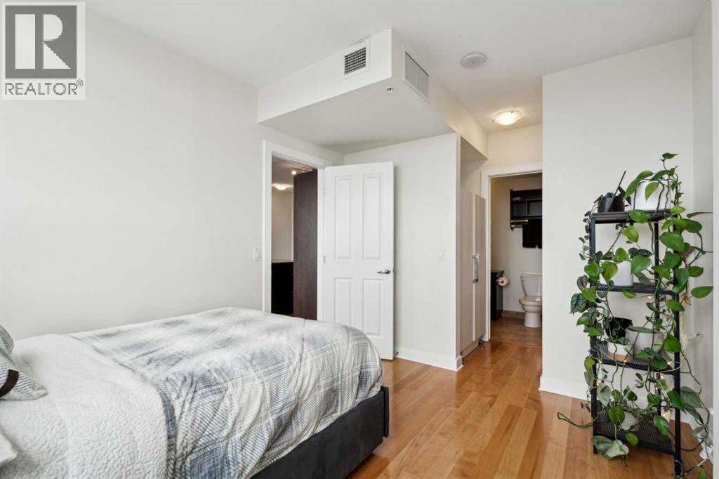 Photo 12 of 608 3830 Brentwood Road Nw, Calgary AB
