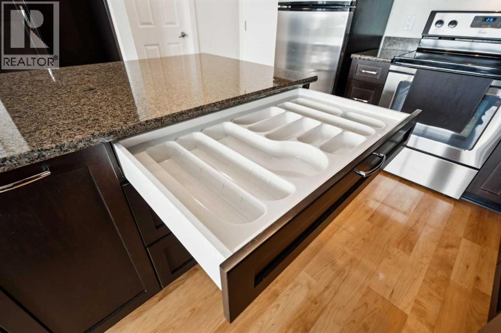 Photo 3 of 608 3830 Brentwood Road Nw, Calgary AB