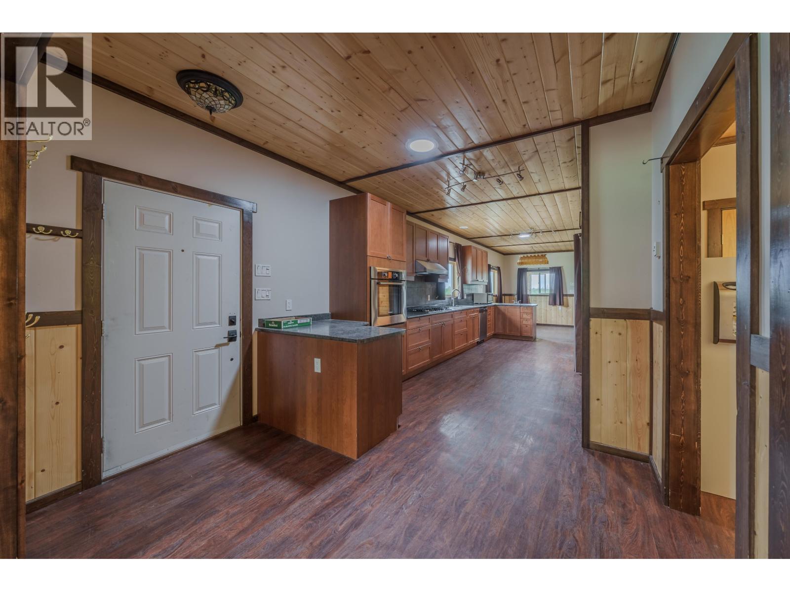 5541 LITTLE FORT 24 HIGHWAY, Lone Butte