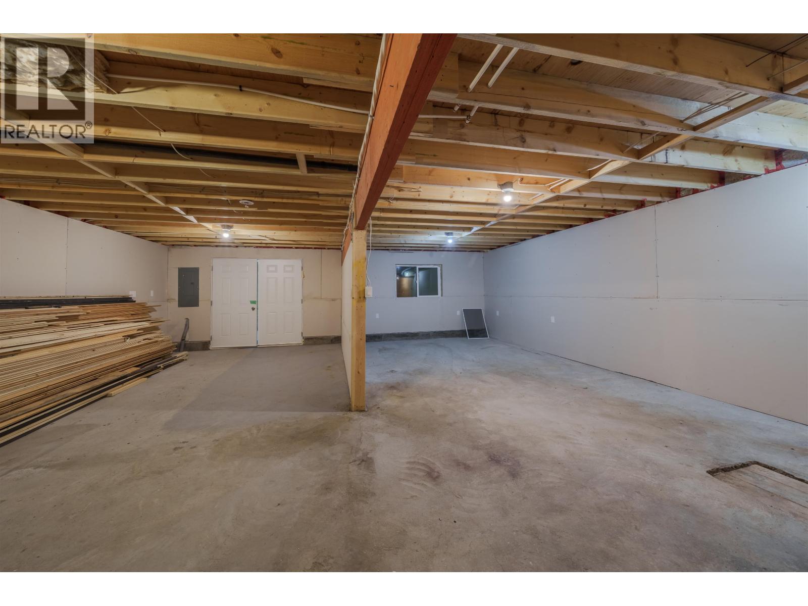 5541 LITTLE FORT 24 HIGHWAY, Lone Butte