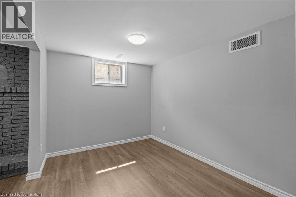 Photo 22 of 1077 Upper Sherman Avenue Unit Lower, Hamilton ON