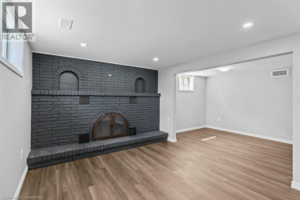Photo 17 of 1077 Upper Sherman Avenue Unit Lower, Hamilton ON