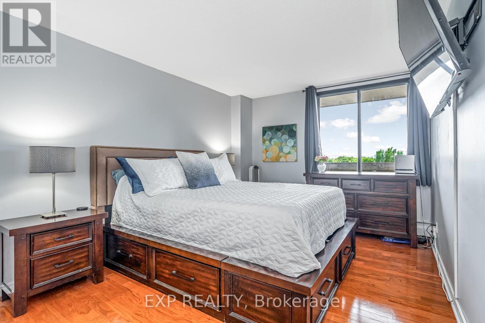 Photo 20 of 101 415 Greenview Avenue, Ottawa ON