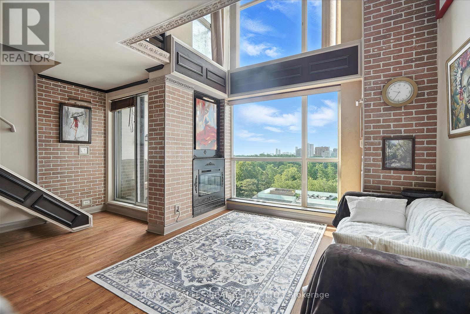 Photo 36 of 904 18 Merton Street, Toronto ON