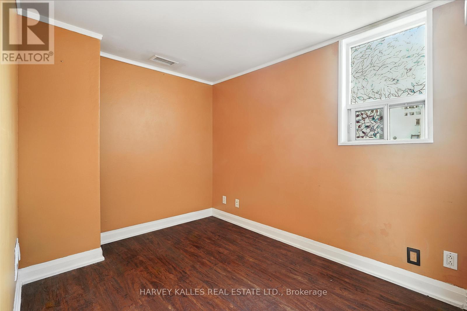 Photo 24 of 904 18 Merton Street, Toronto ON