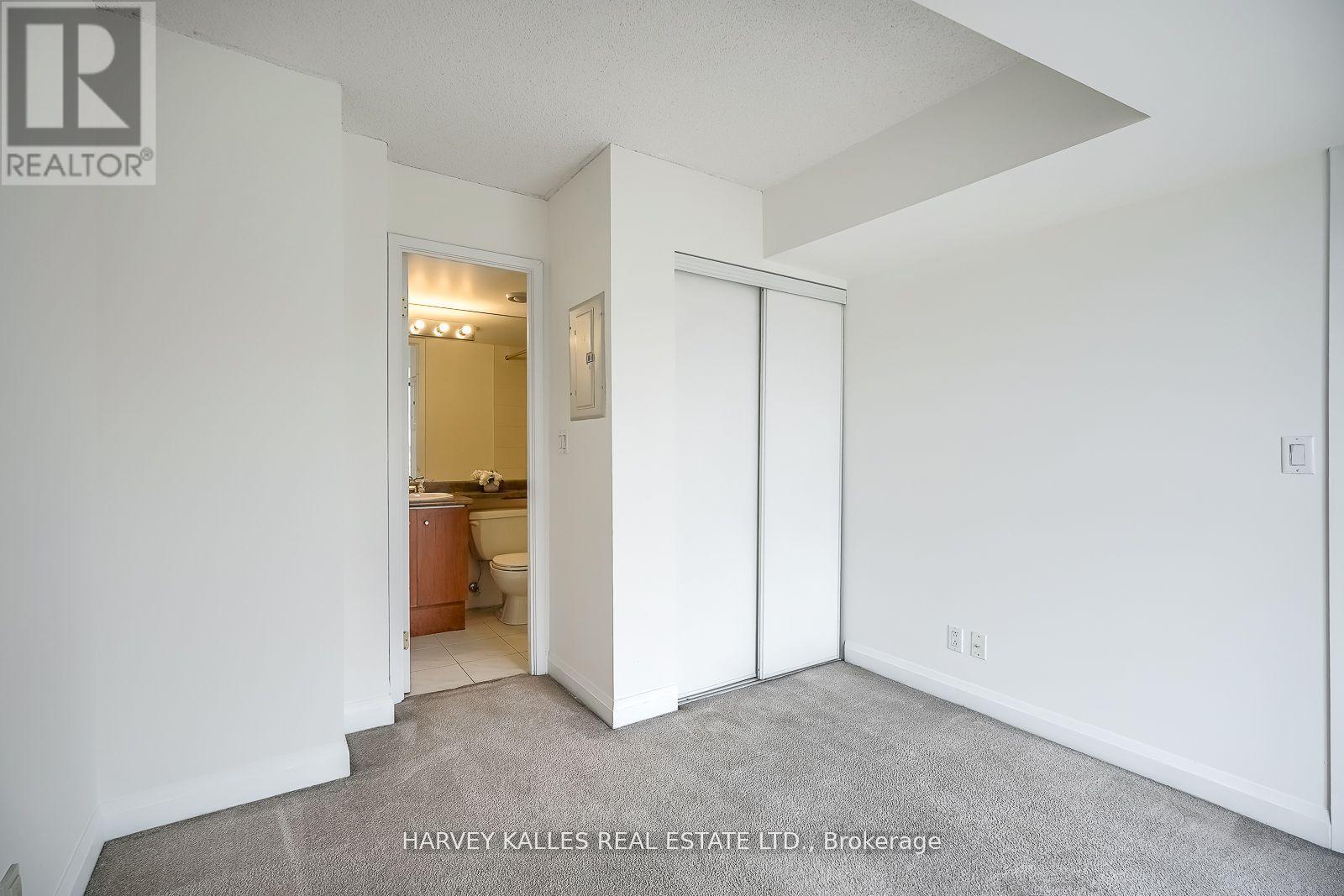 Photo 36 of 1109 18 Merton Street, Toronto ON