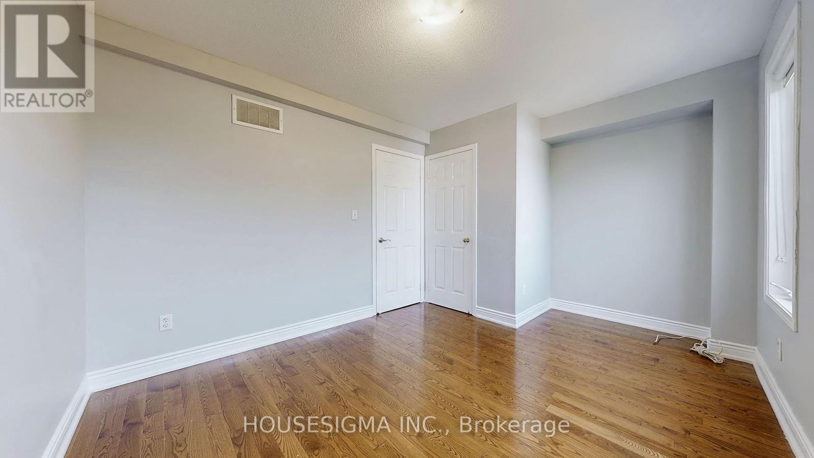Photo 16 of 279 Monarch Avenue, Ajax ON