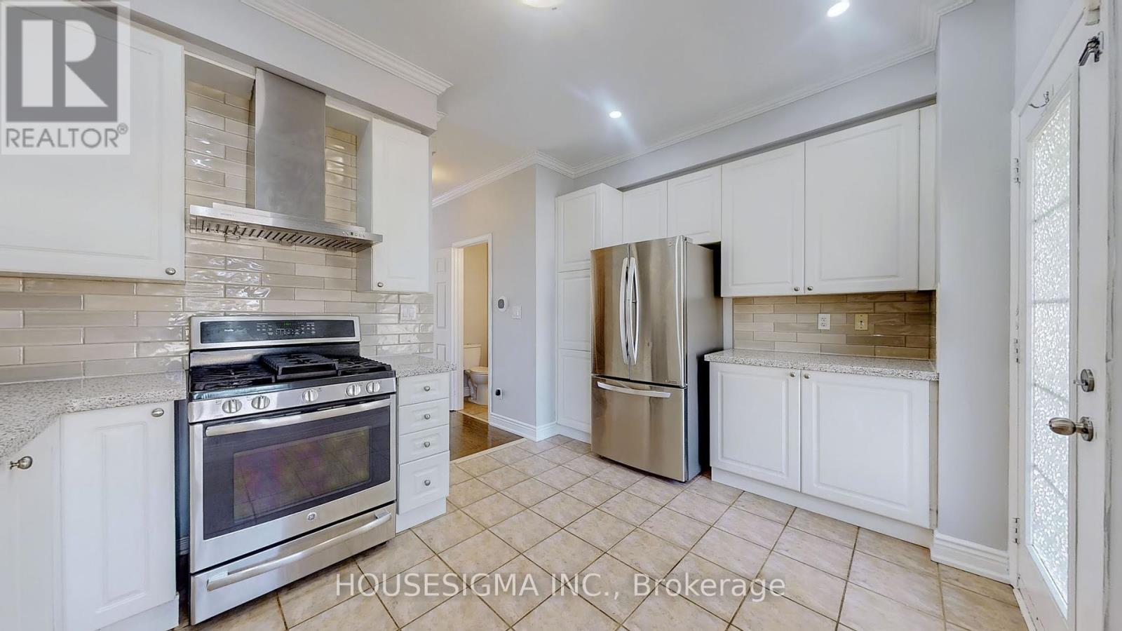 Photo 9 of 279 Monarch Avenue, Ajax ON