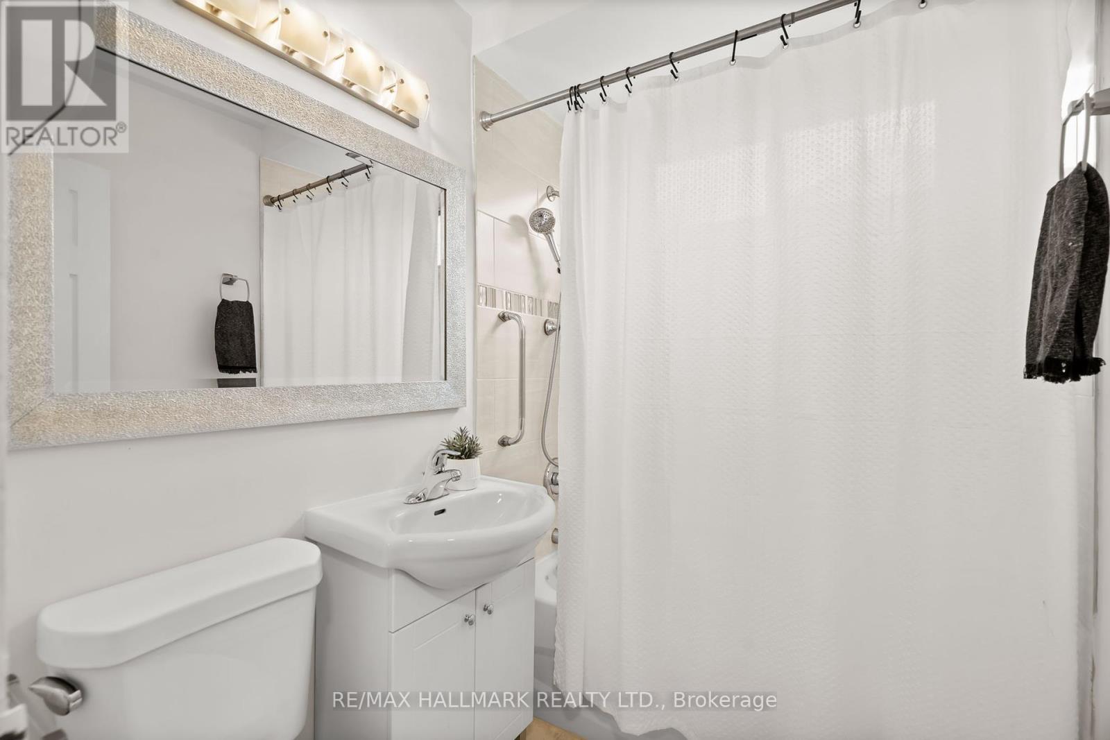 Photo 39 of 6 2 Nursewood Road, Toronto ON