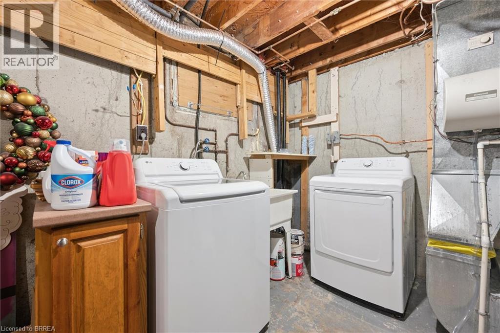 Photo 25 of 400 Odlum Drive, Woodstock ON