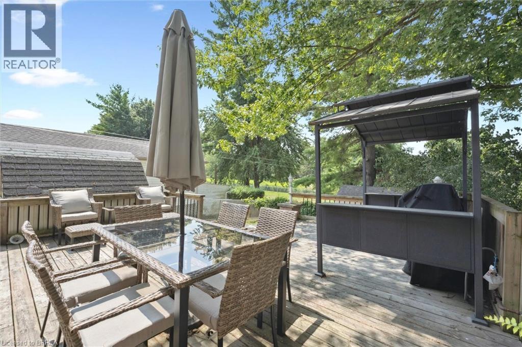 Photo 28 of 400 Odlum Drive, Woodstock ON