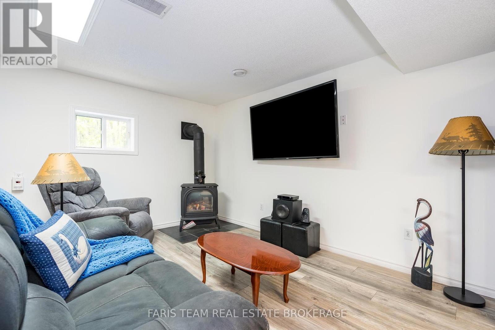 Photo 19 of 1474 Champlain Road, Tiny ON