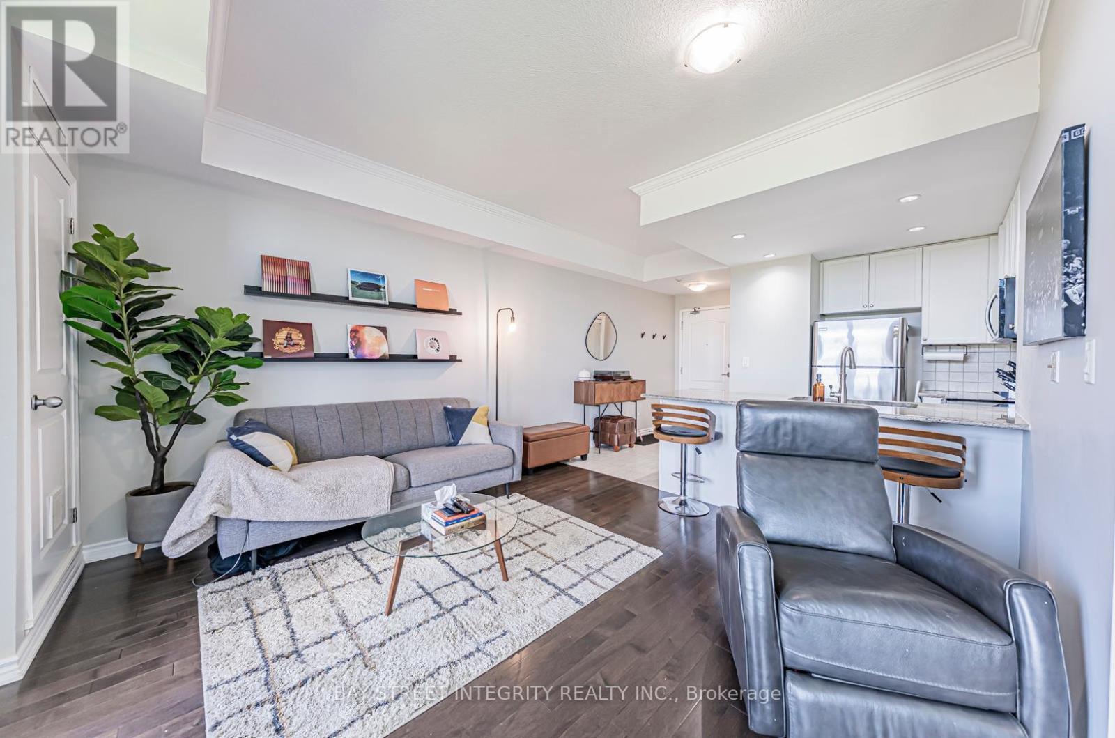 Photo 31 of 307 5327 Upper Middle Road, Burlington ON