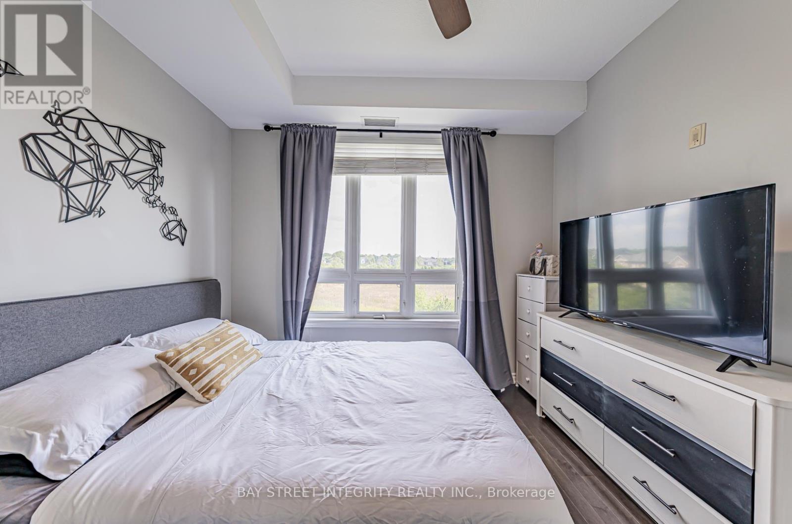 Photo 18 of 307 5327 Upper Middle Road, Burlington ON