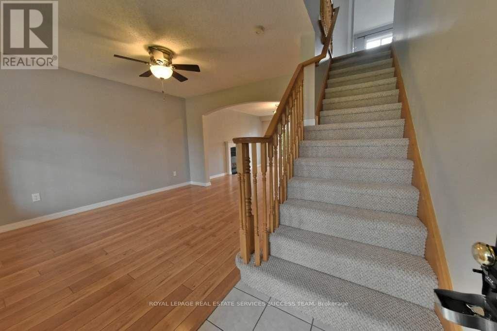 Photo 1 of 1652 Beaty Trail, Milton ON