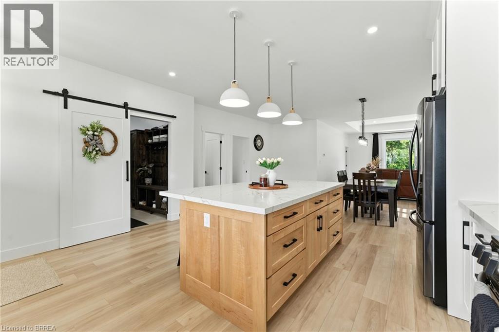 Photo 5 of 9 Macneil Court, Port Burwell ON
