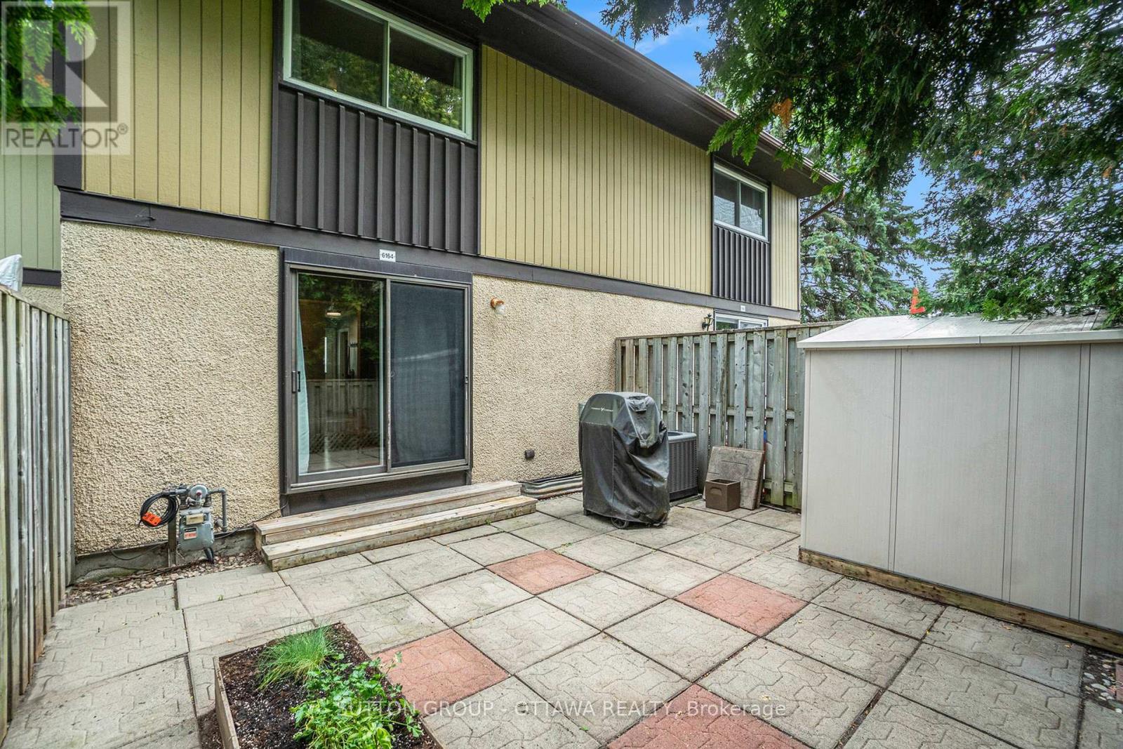 Photo 9 of 6164 Brookside Lane, Ottawa ON