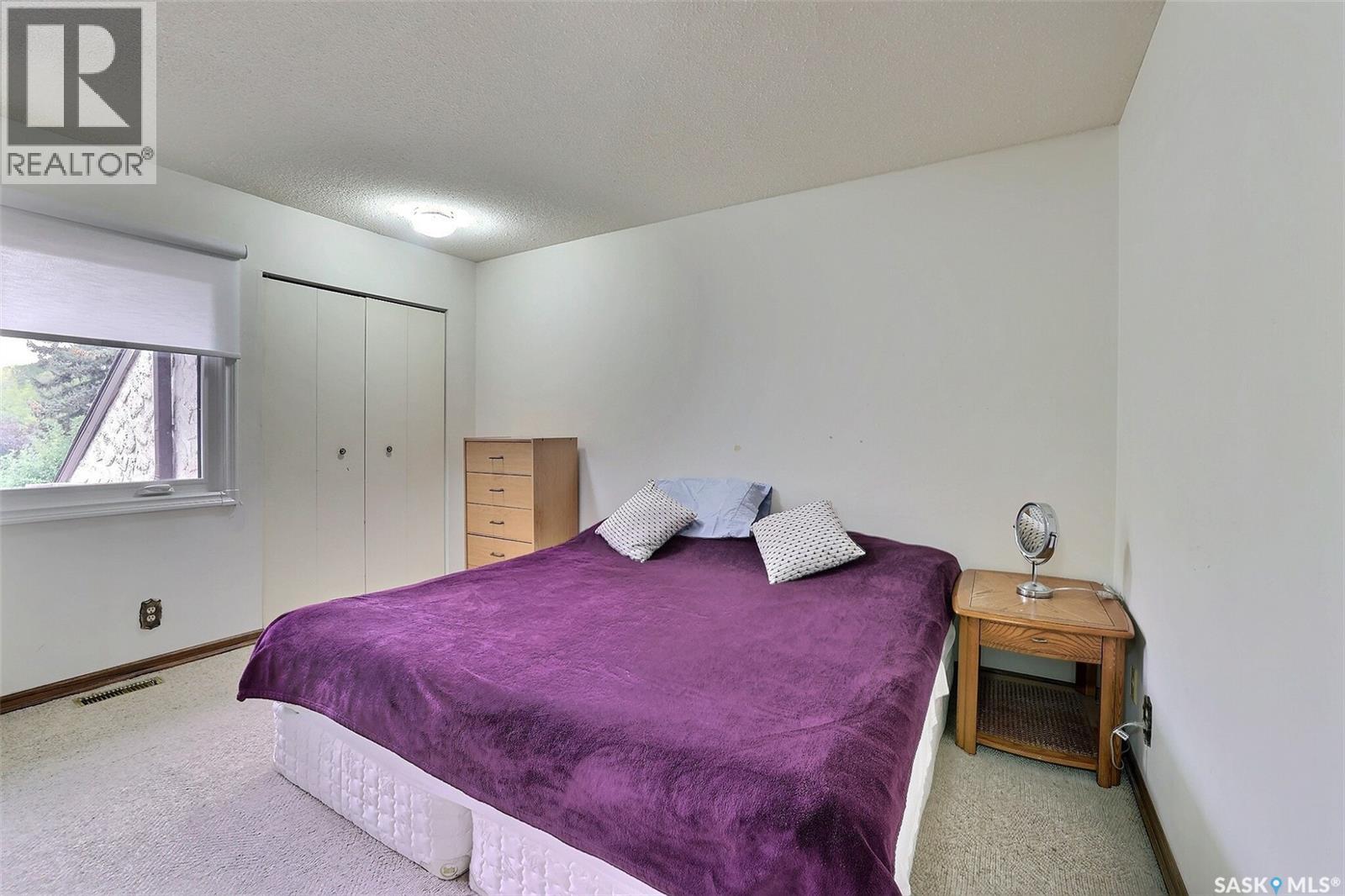 Photo 26 of 47 Laverendrye Way, Regina SK
